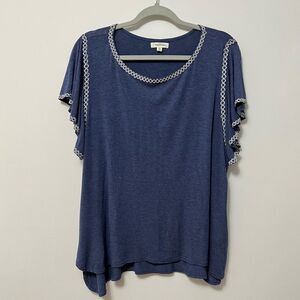 Max Studio Womens Embroidered Tee Size 1X Blue Cream Flutter Sleeve Dainty